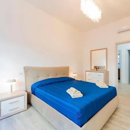 Guesthost - Station Modern & Apartment! Διαμέρισμα Πεσκάρα