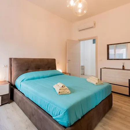 Guesthost - Station Modern & Apartment! Πεσκάρα