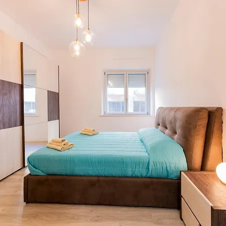 Station Modern & Apartment! Apartment Pescara
