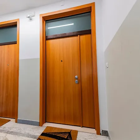 Station Modern & Apartment! Pescara