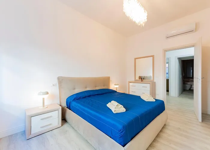 Guesthost - Station Modern & Apartment! Daire Pescara