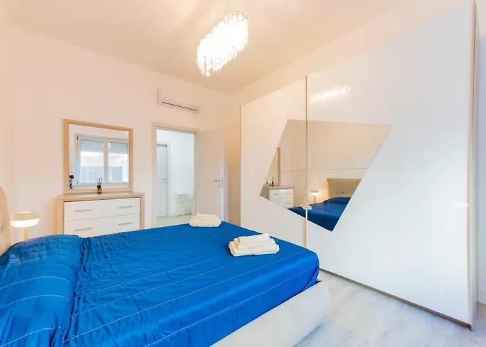 Guesthost - Station Modern & Apartment! * פסקרה