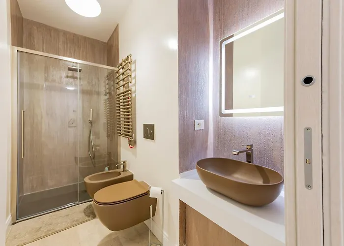 Guesthost - Station Modern & Apartment! * פסקרה