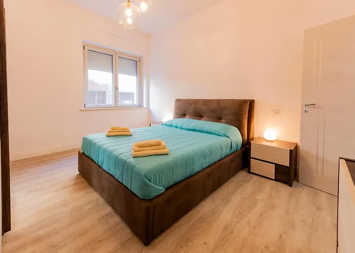 Guesthost - Station Modern & Apartment! * Pescara